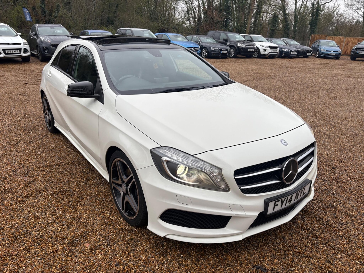 Used Mercedes-Benz A-Class 2014 for sale - 77230023: Photo 2