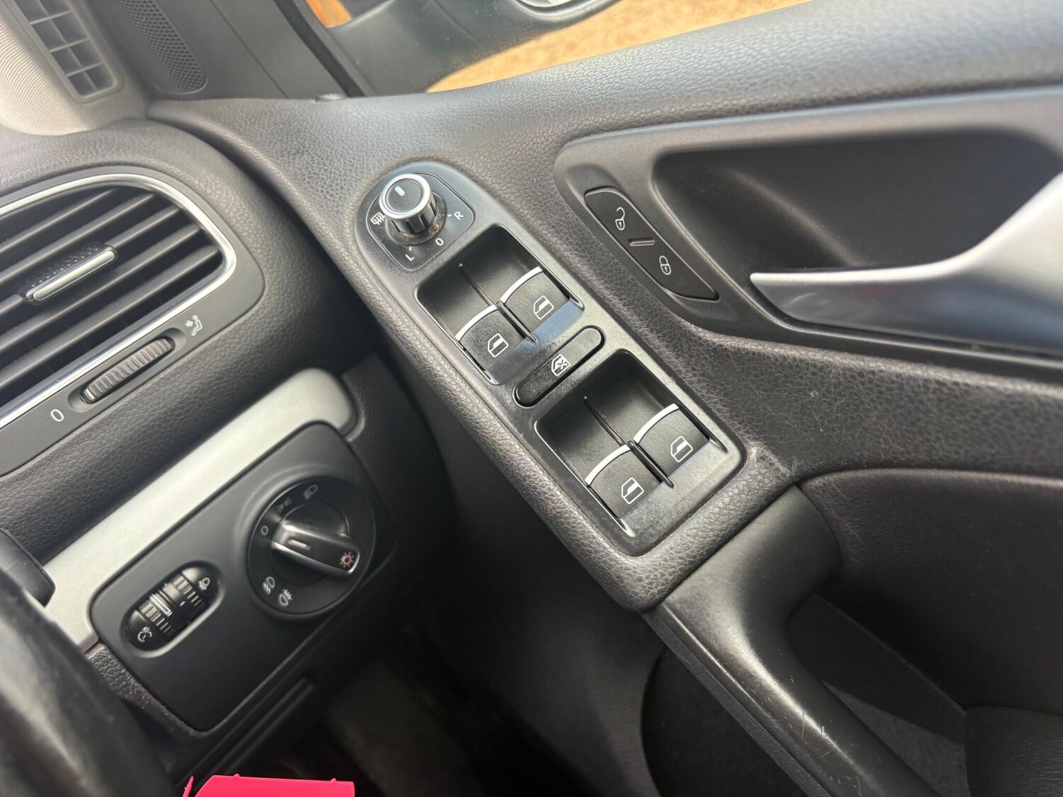 Used Volkswagen Golf 2012 for sale - 77229758: Photo 19