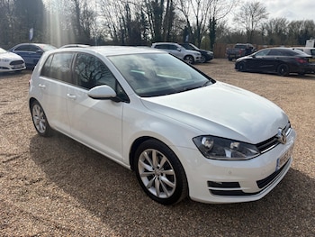 Used Volkswagen Golf 2016 for sale - 77969545: Photo