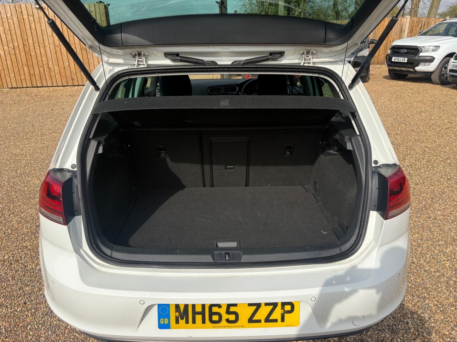 Used Volkswagen Golf 2016 for sale - 77969545: Photo 23