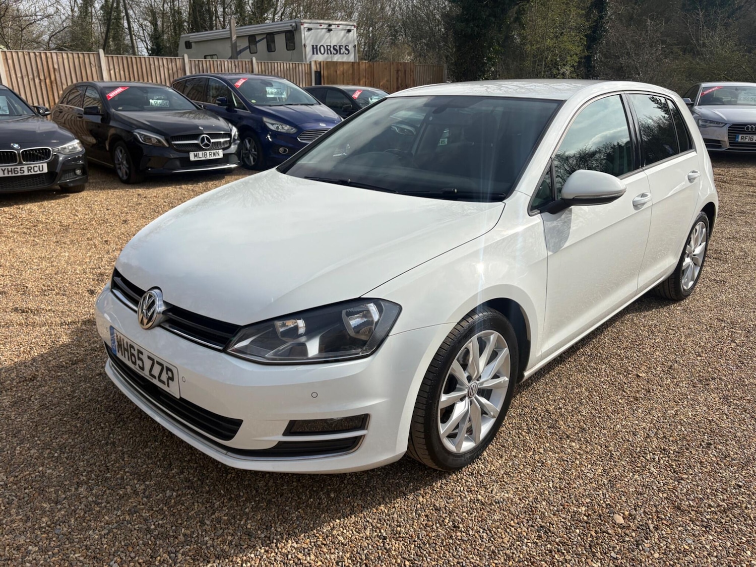 Used Volkswagen Golf 2016 for sale - 77969545: Photo 4