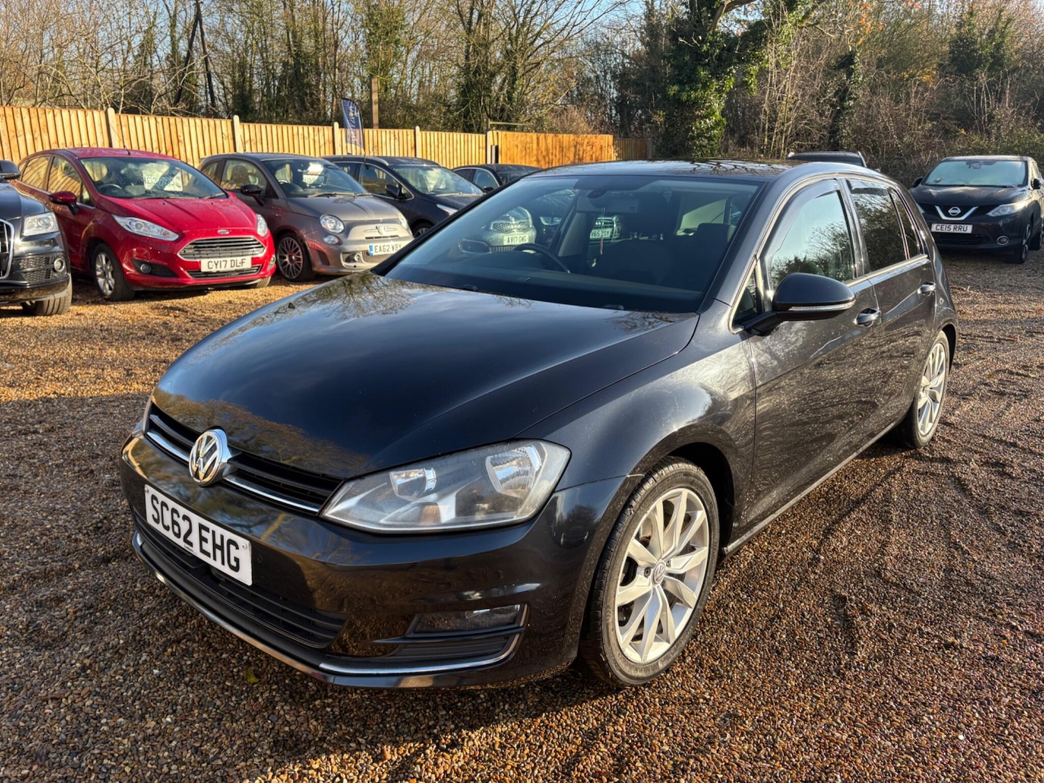 Used Volkswagen Golf 2013 for sale - 76839480: Photo 2