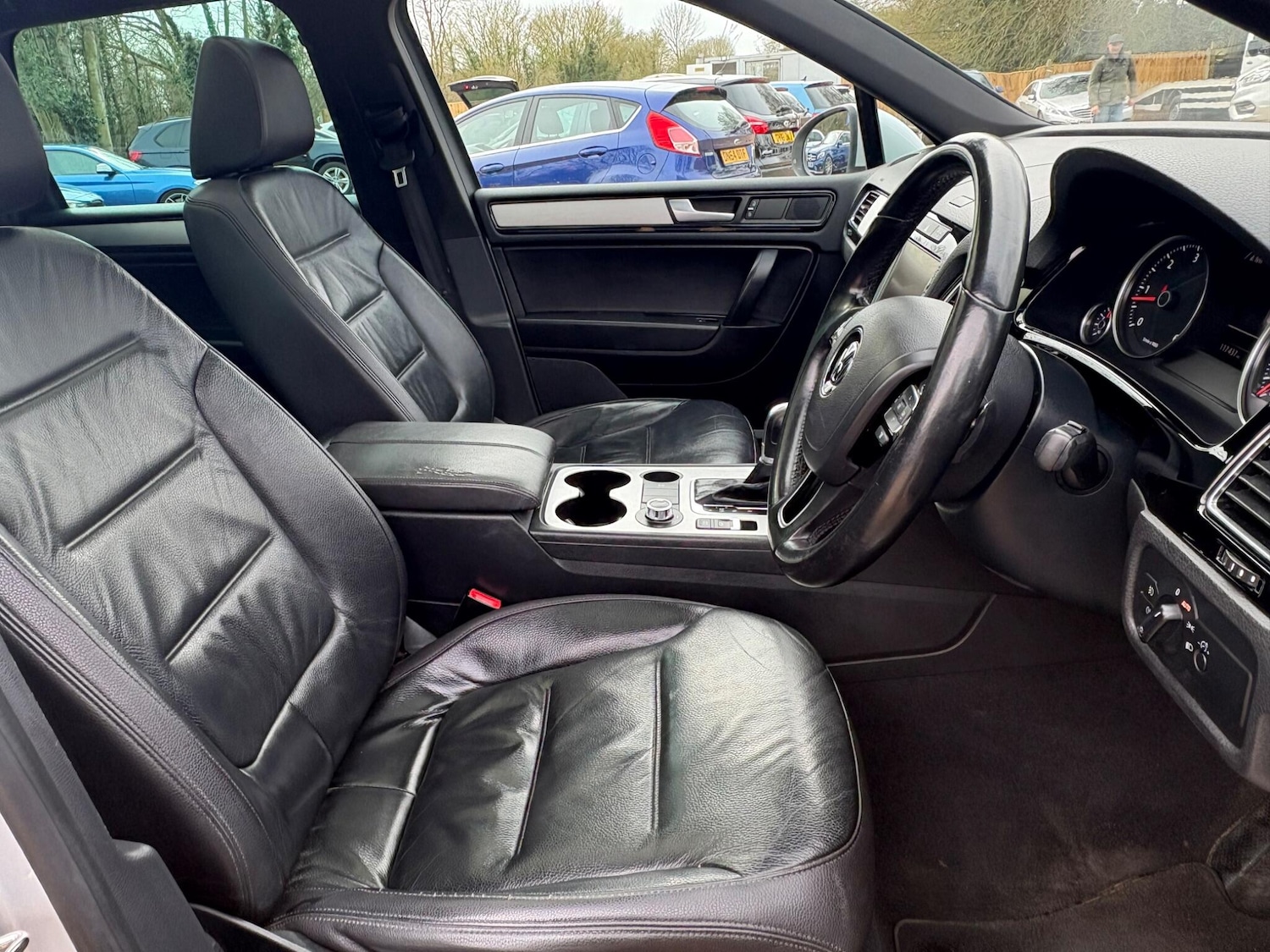 Used Volkswagen Touareg 2014 for sale - 77882753: Photo 14