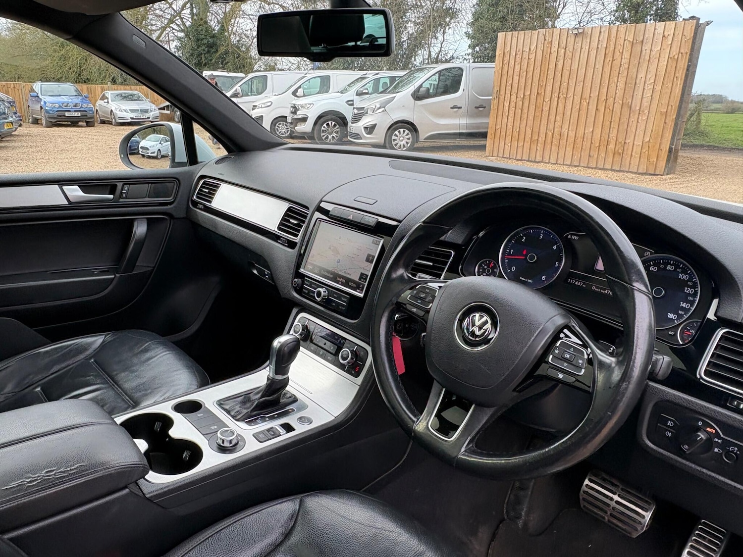 Used Volkswagen Touareg 2014 for sale - 77882753: Photo 35