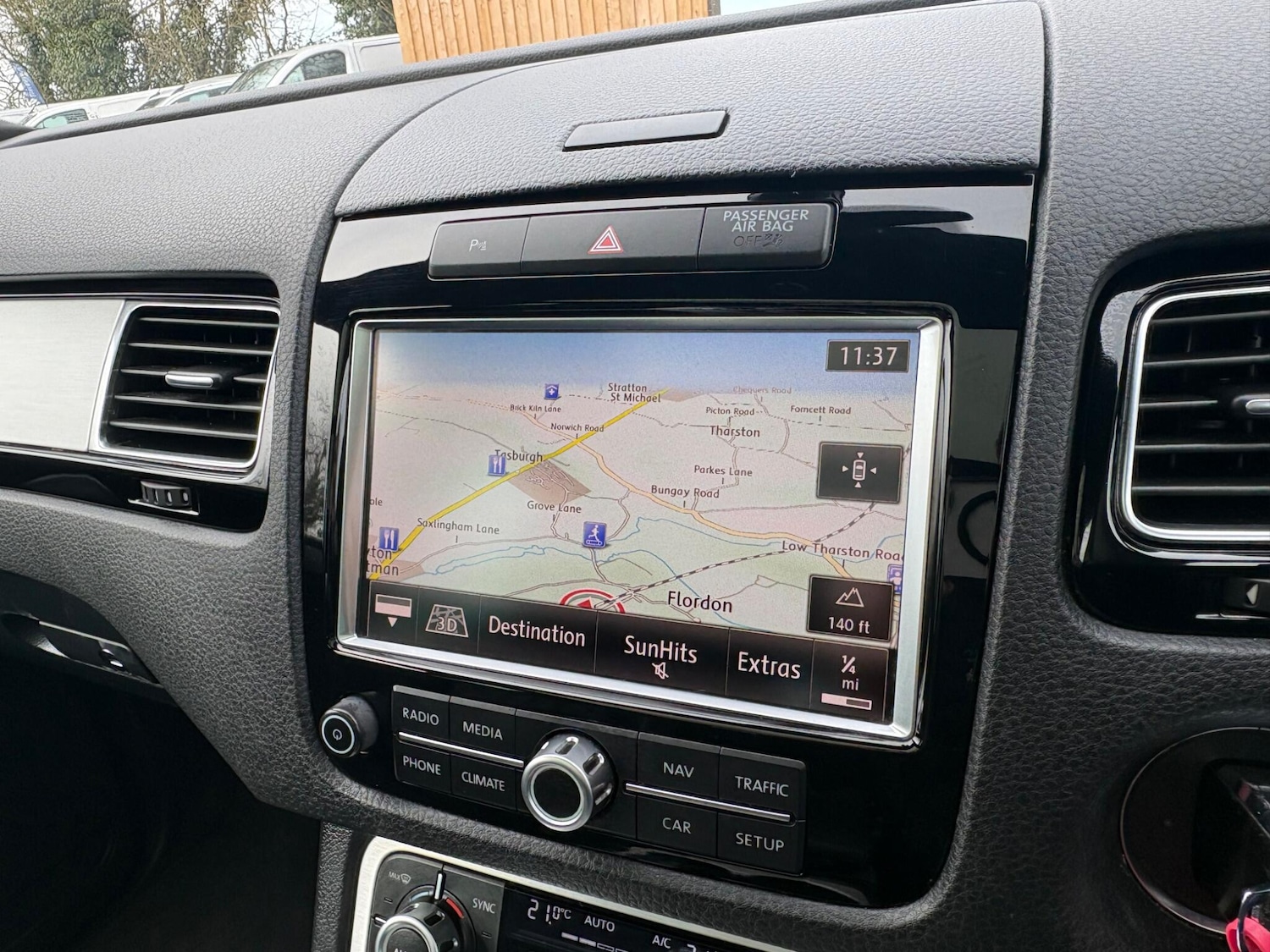 Used Volkswagen Touareg 2014 for sale - 77882753: Photo 36