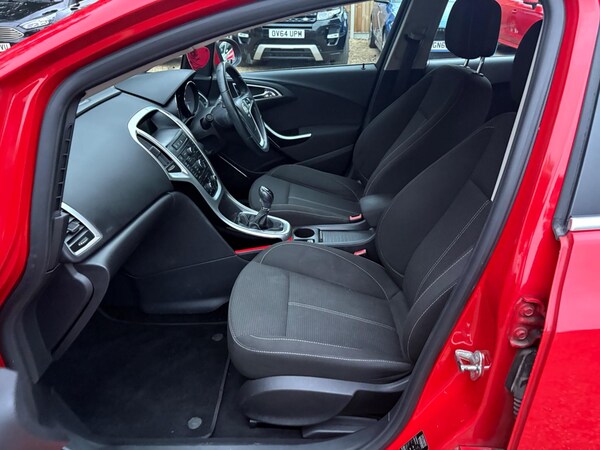 Used Vauxhall Astra 2012 for sale - 76238578: Photo 22