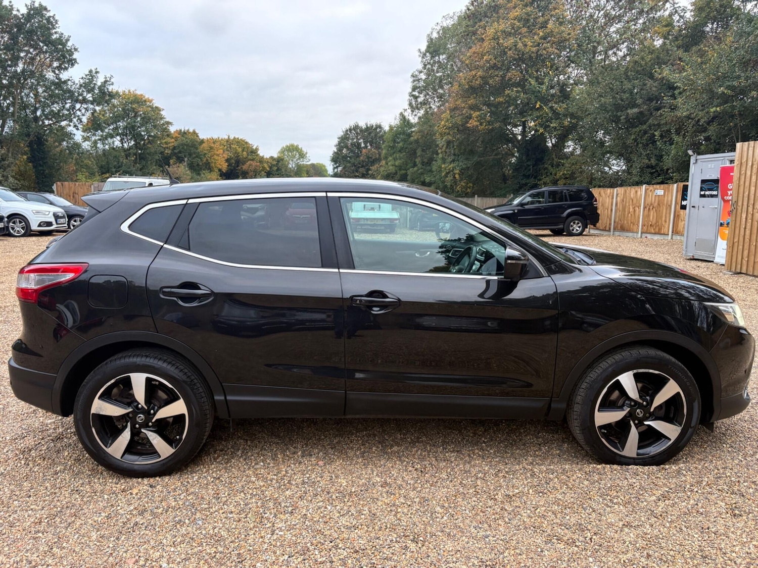 Used Nissan Qashqai 2015 for sale - 76238970: Photo 10