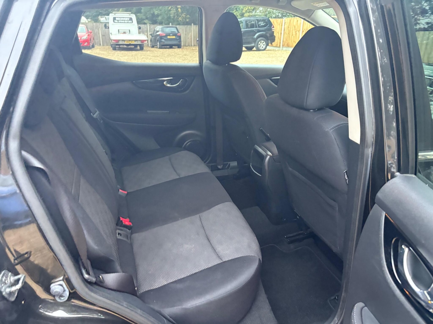 Used Nissan Qashqai 2015 for sale - 76238970: Photo 22