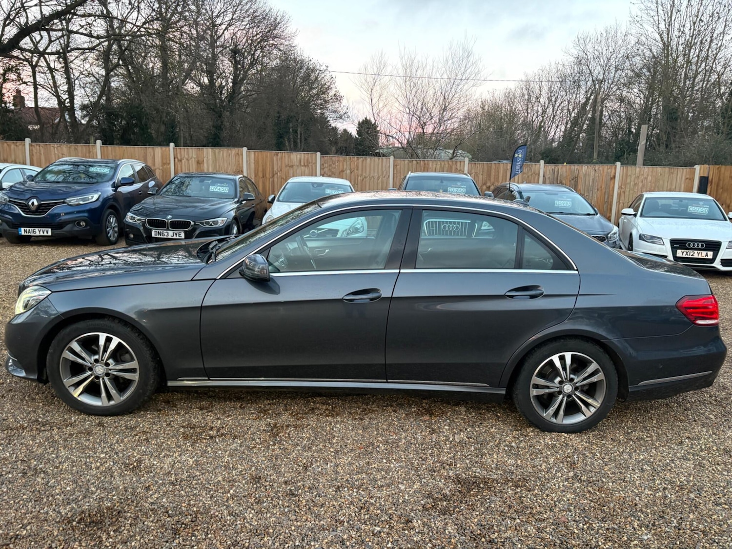 Used Mercedes-Benz E Class 2015 for sale - 77098072: Photo 7