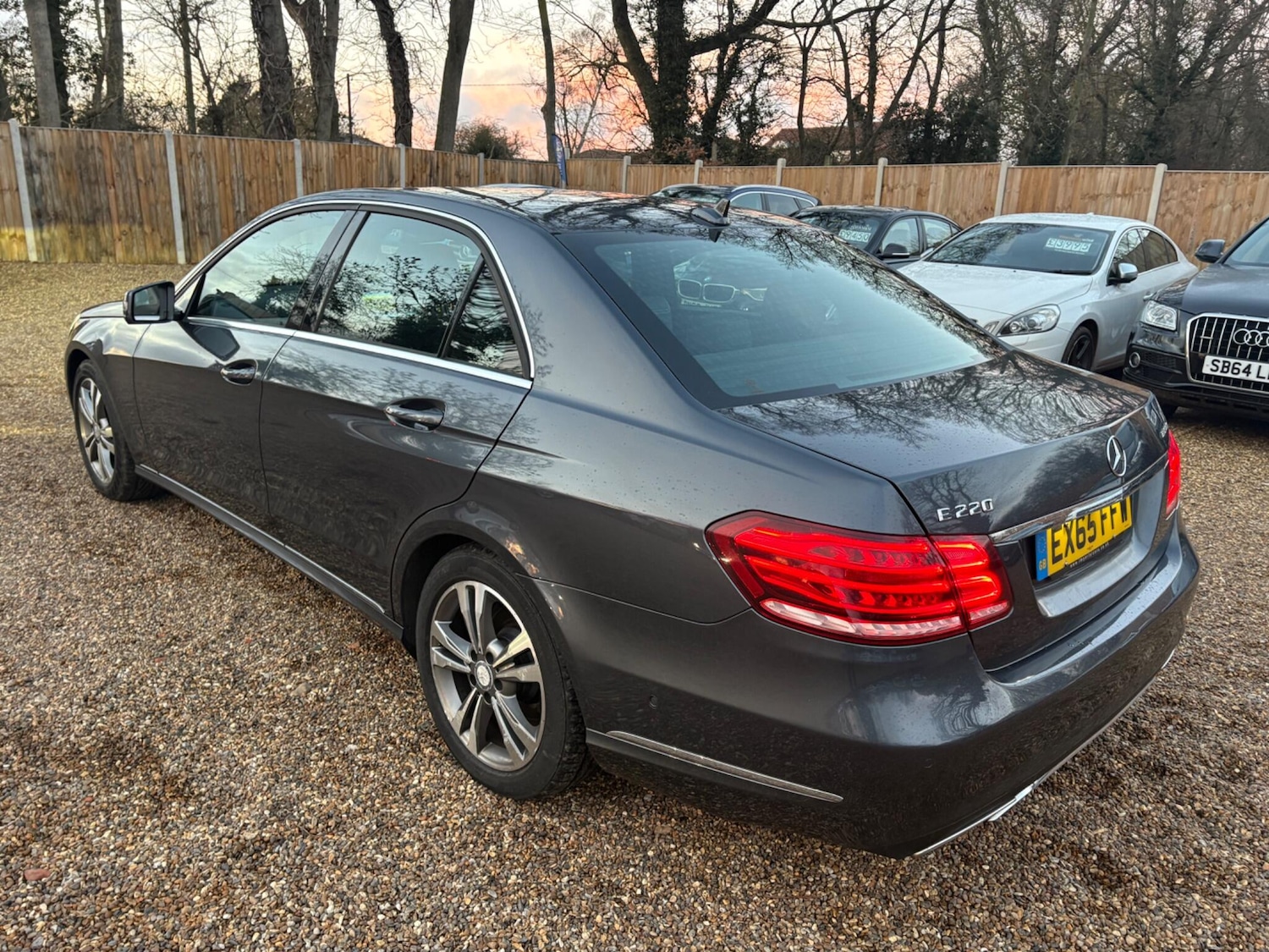 Used Mercedes-Benz E Class 2015 for sale - 77098072: Photo 8