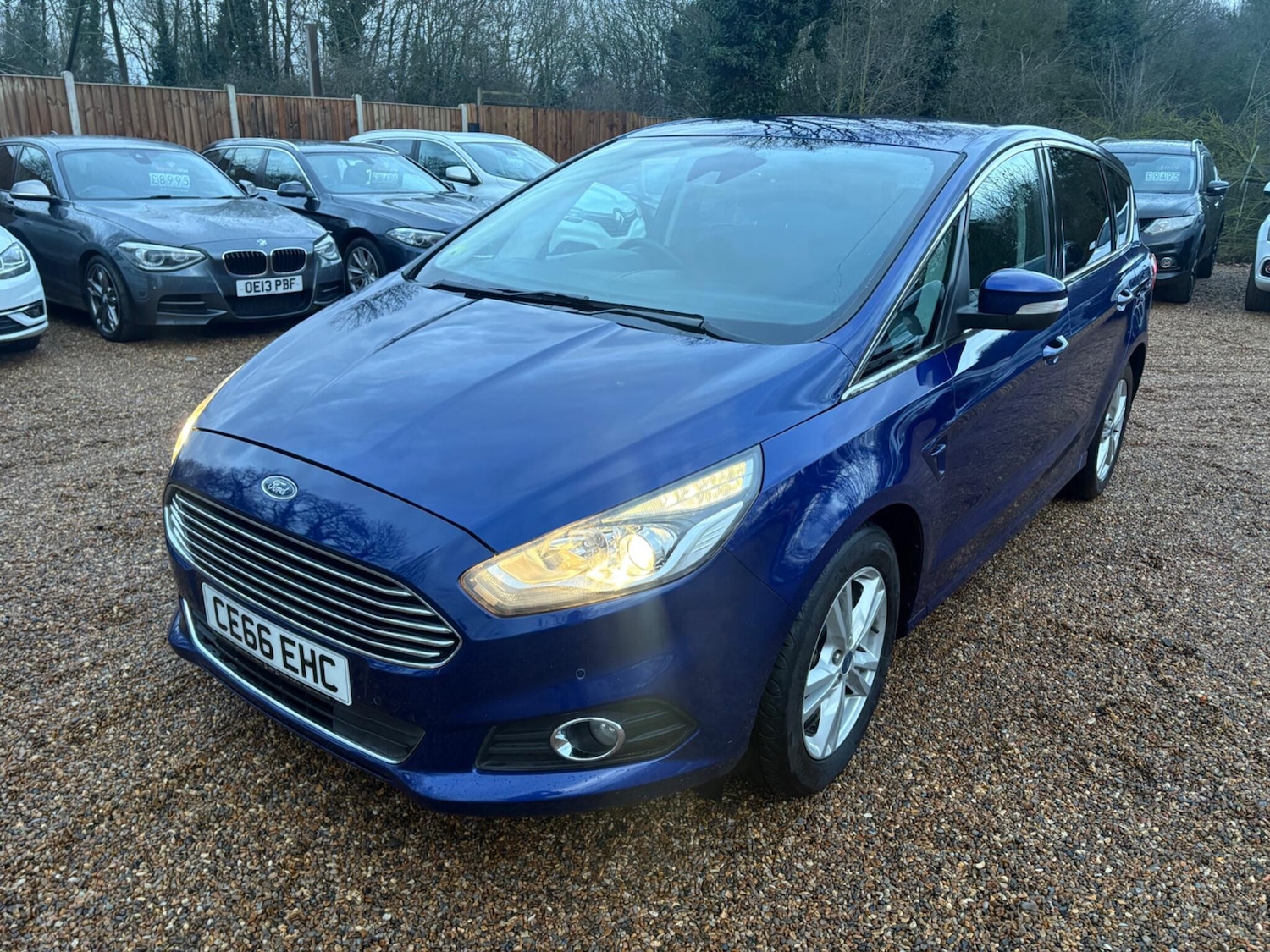 Used Ford S-Max 2016 for sale - 77625316: Photo 4