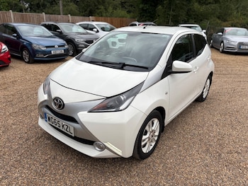 Used Toyota AYGO 2015 for sale - 79115956: Photo