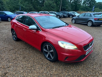 Used Volvo V40 2016 for sale - 78833975: Photo