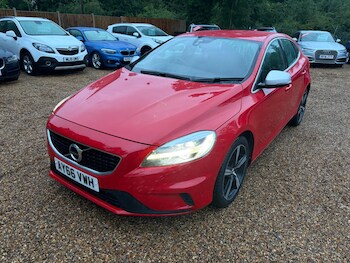 Used Volvo V40 2016 for sale - 78833975: Photo