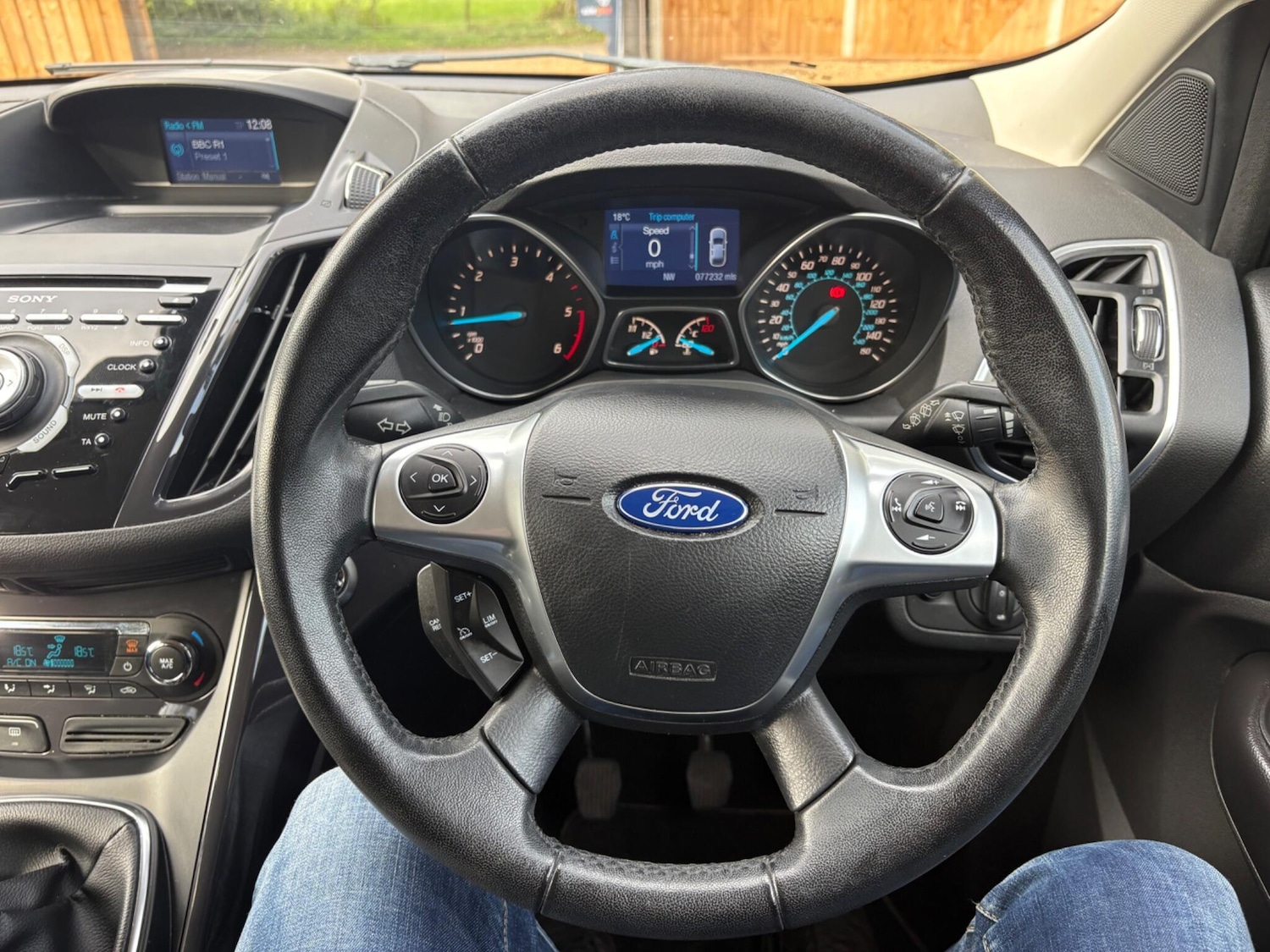 Used Ford Kuga 2014 for sale - 76137839: Photo 14