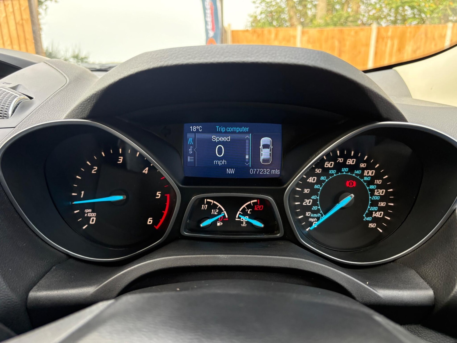 Used Ford Kuga 2014 for sale - 76137839: Photo 15