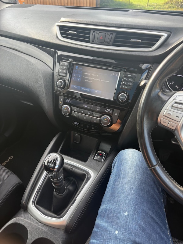 Used Nissan Qashqai 2016 for sale - 76094834: Photo 18