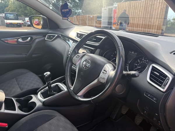 Used Nissan Qashqai 2016 for sale - 76094834: Photo 23
