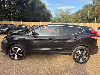 Used Nissan Qashqai 2016 for sale - 76094834: Photo 4
