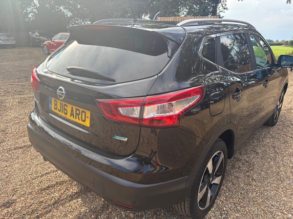 Used Nissan Qashqai 2016 for sale - 76094834: Photo 8