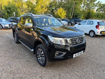 Used Nissan Navara 2018 for sale - 78601173: Photo