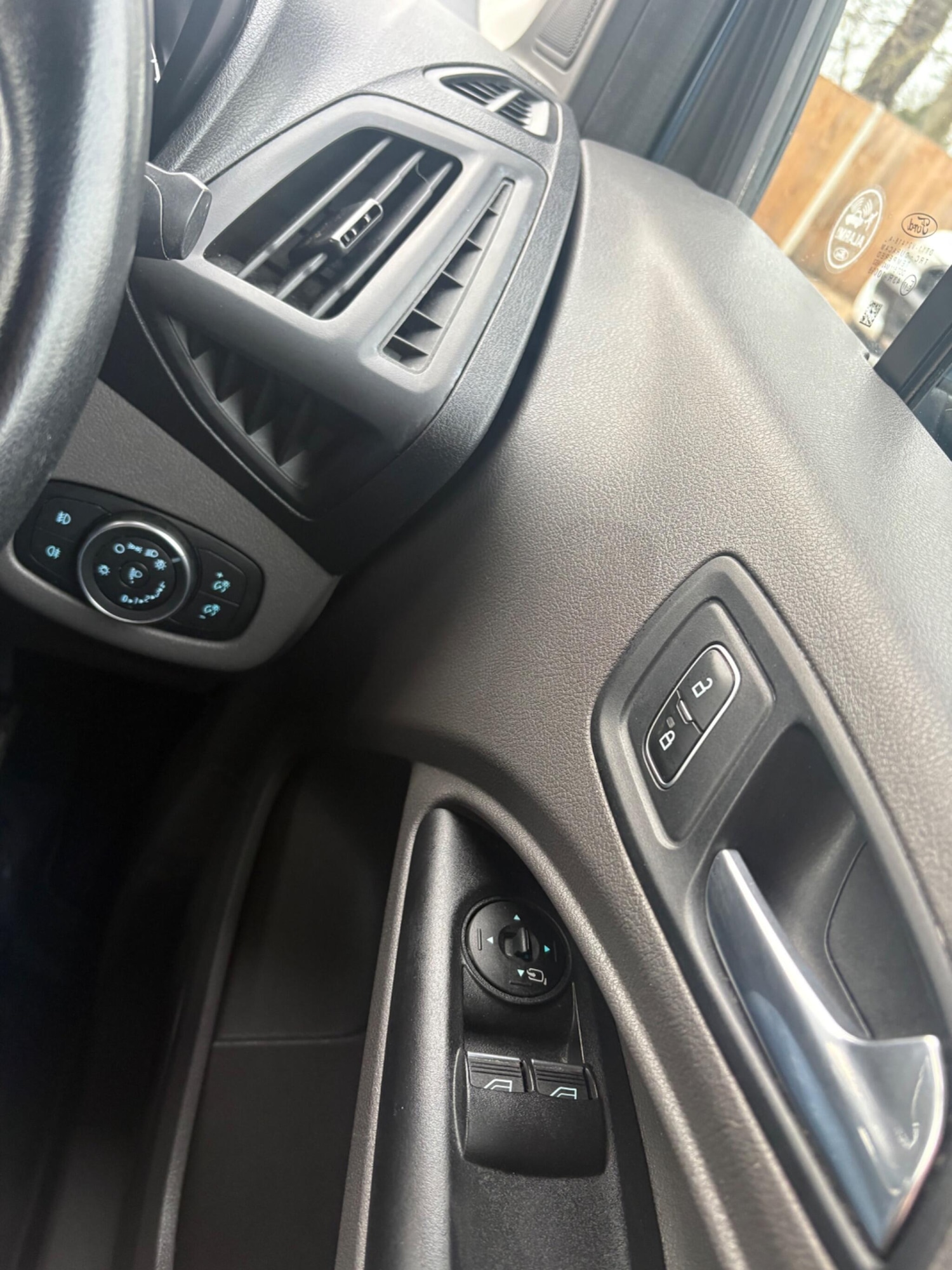 Used Ford Transit Connect 2019 for sale - 77993917: Photo 21