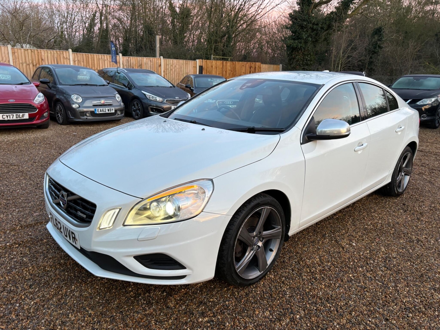 Used Volvo S60 2012 for sale - 76935896: Photo 2