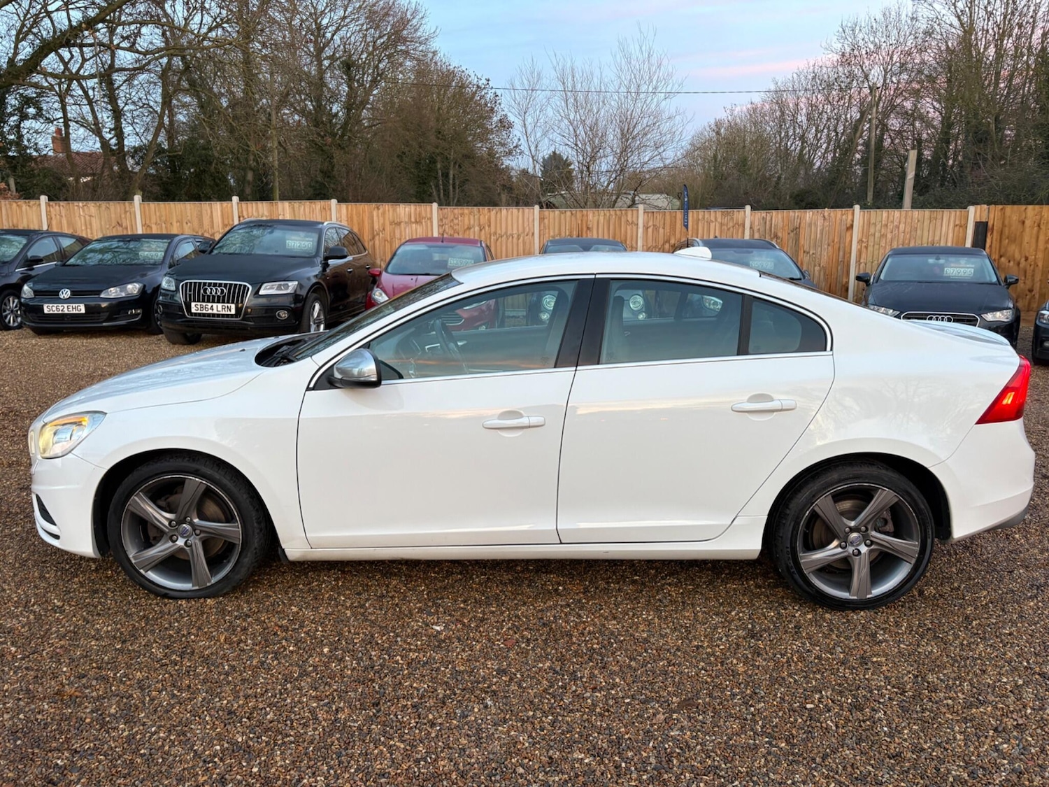 Used Volvo S60 2012 for sale - 76935896: Photo 3