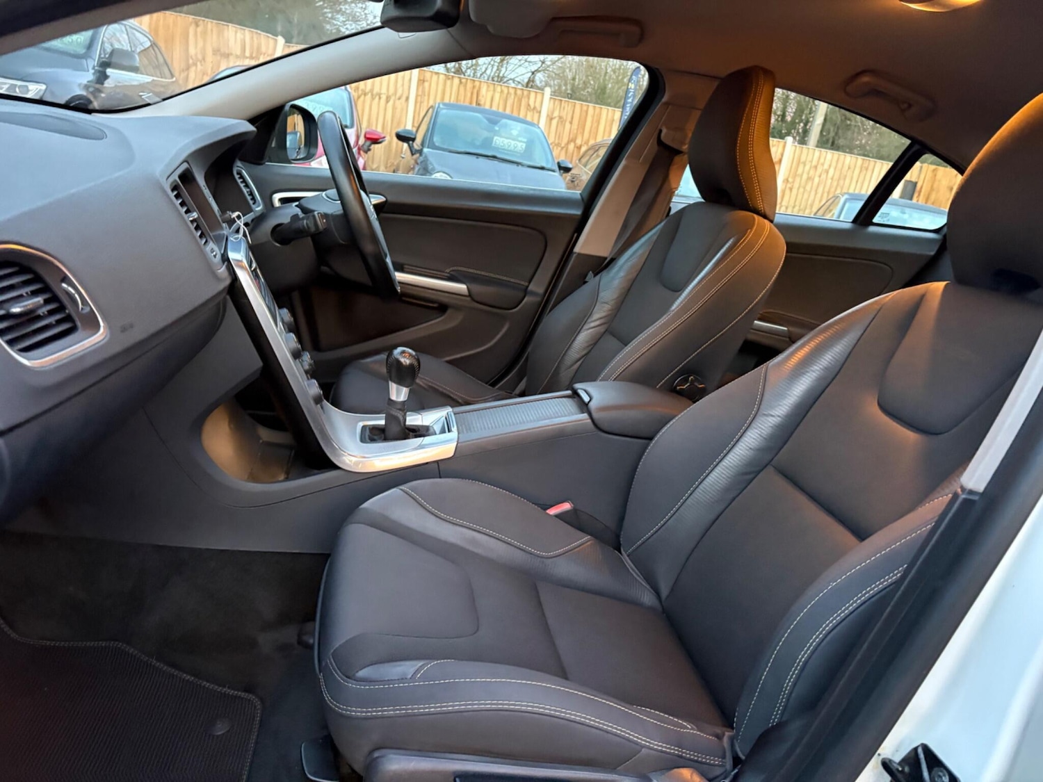 Used Volvo S60 2012 for sale - 76935896: Photo 30