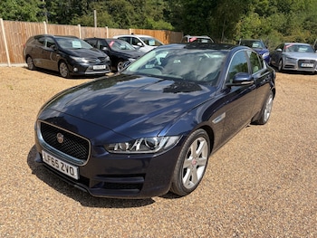 Used Jaguar XE 2015 for sale - 78684628: Photo
