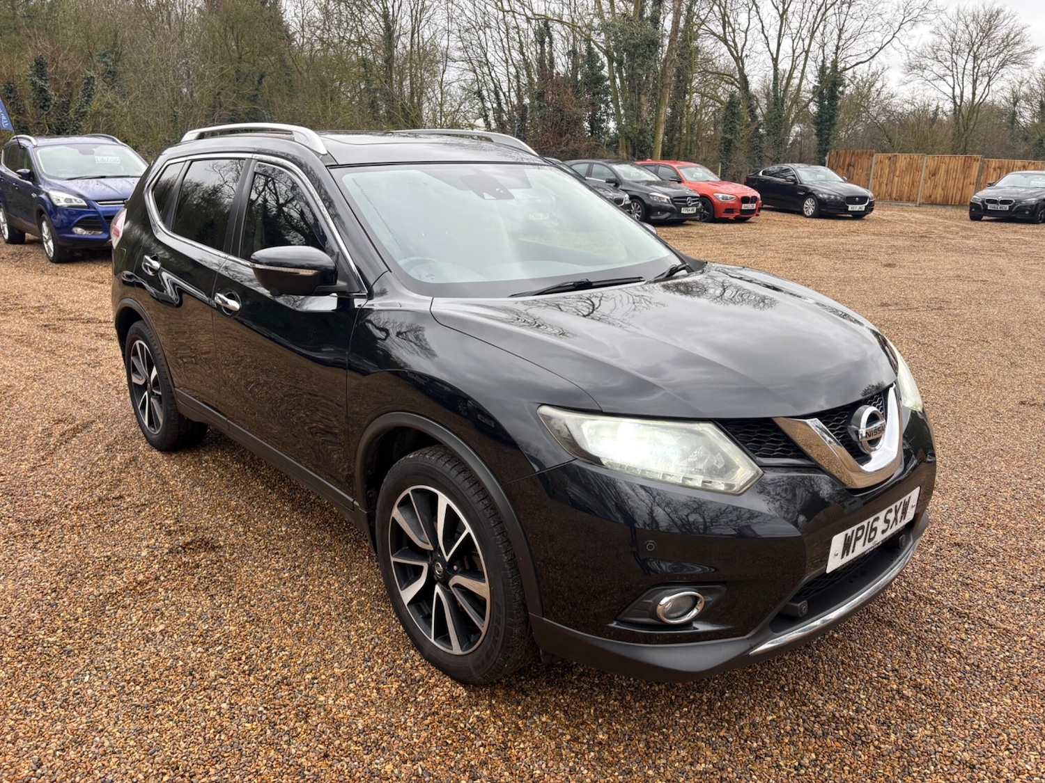 Used Nissan X-Trail 2016 for sale - 77550136: Photo 1