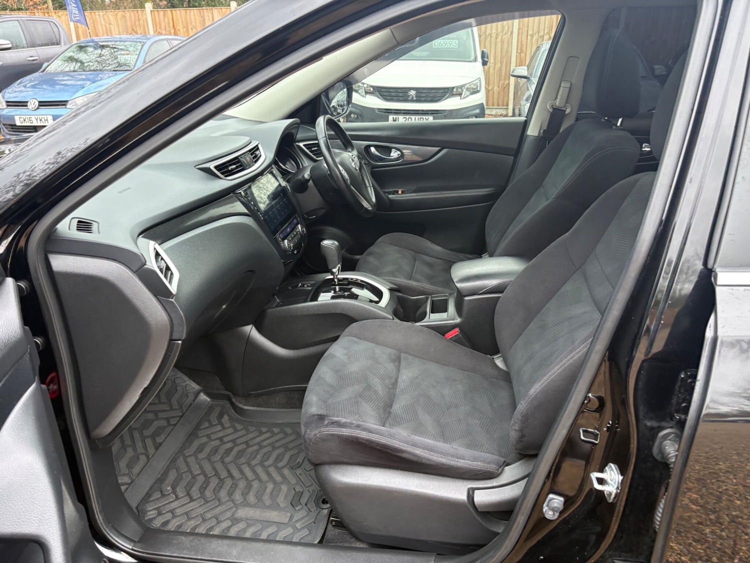 Used Nissan X-Trail 2016 for sale - 77550136: Photo 34