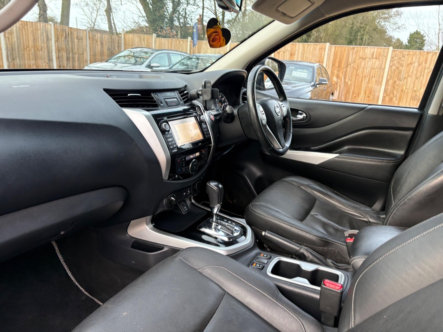 Used Nissan Navara 2018 for sale - 77585778: Photo 31