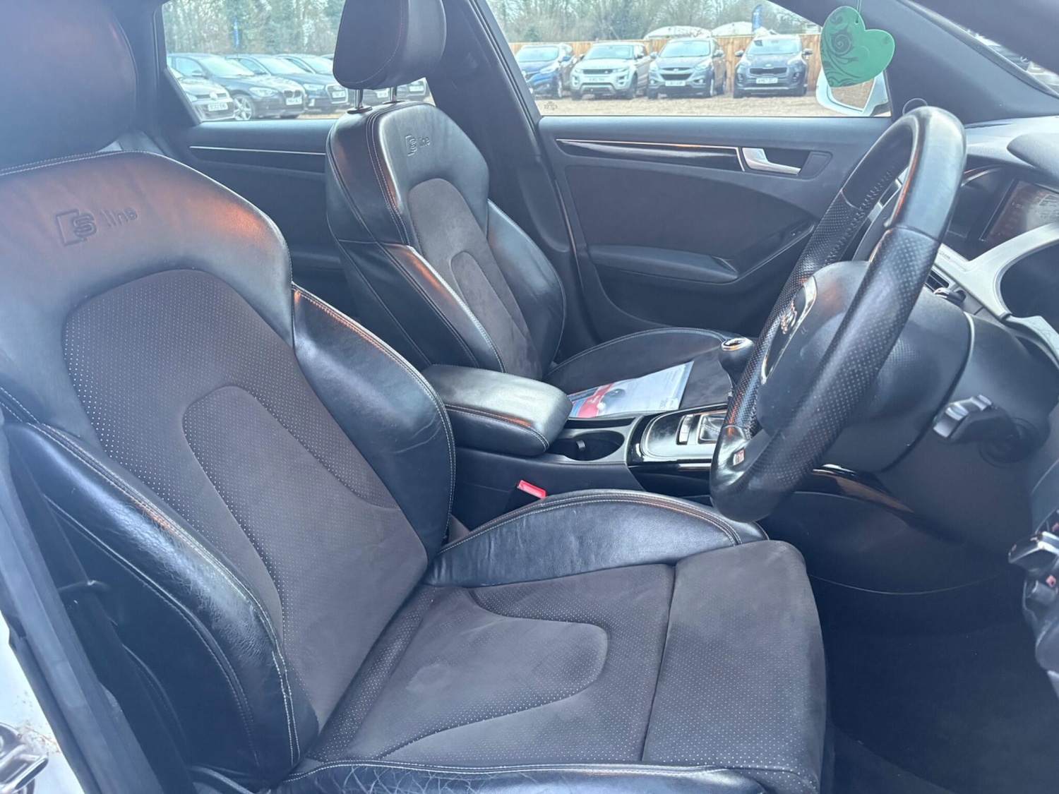 Used Audi A4 2012 for sale - 76952307: Photo 15