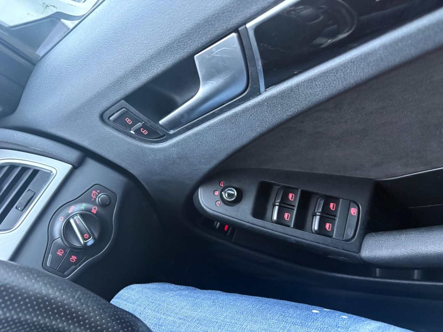 Used Audi A4 2012 for sale - 76952307: Photo 19