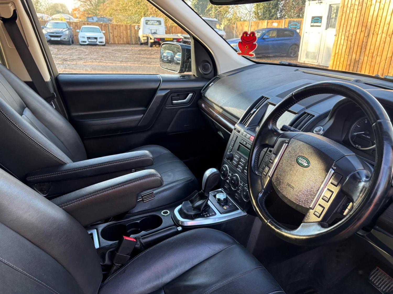 Used Land Rover Freelander 2012 for sale - 76839862: Photo 16