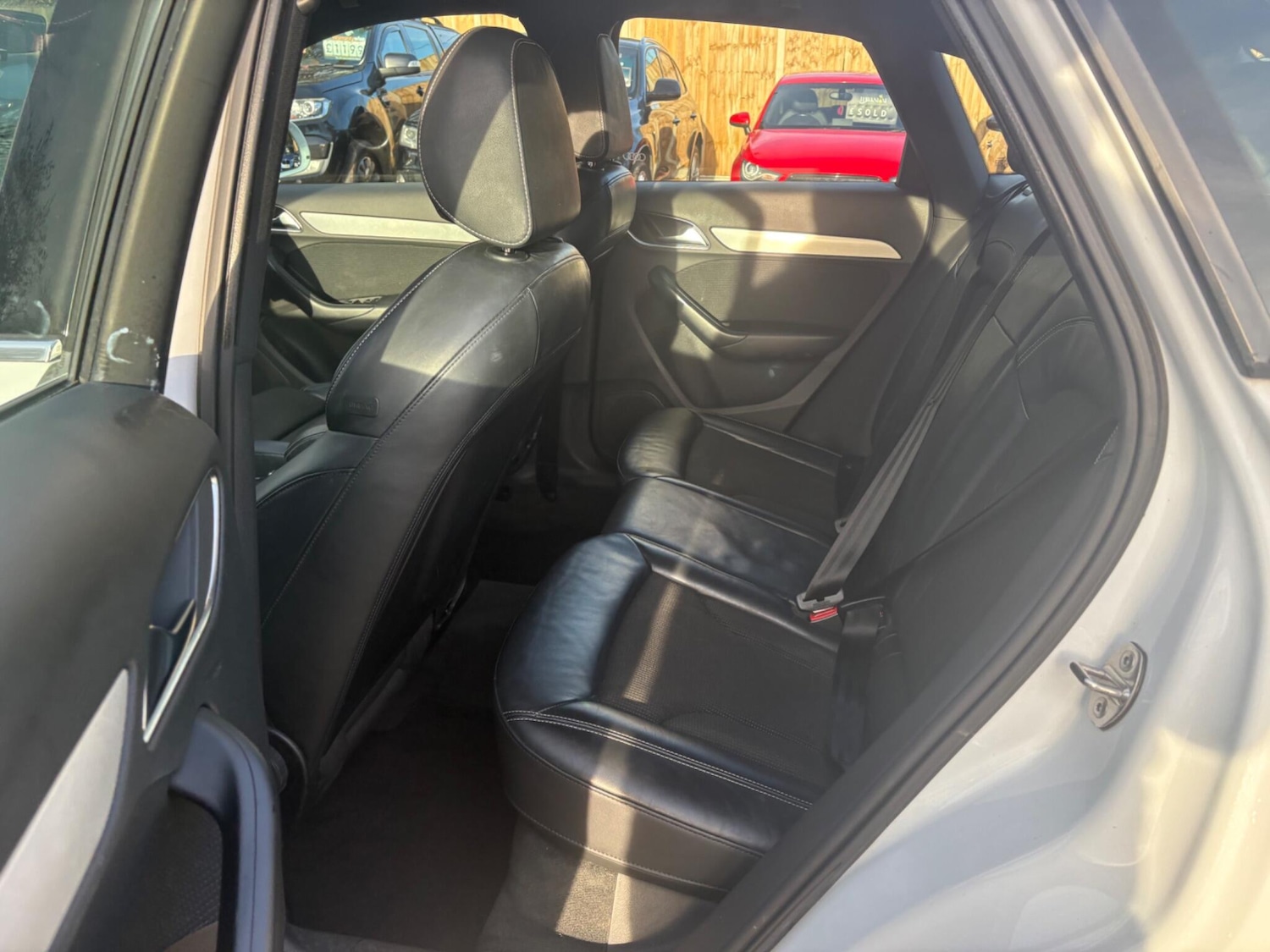 Used Audi Q3 2015 for sale - 76527750: Photo 28