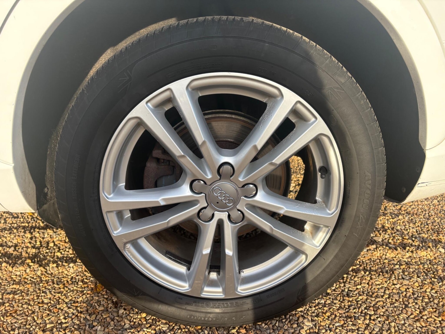 Used Audi Q3 2015 for sale - 76527750: Photo 33