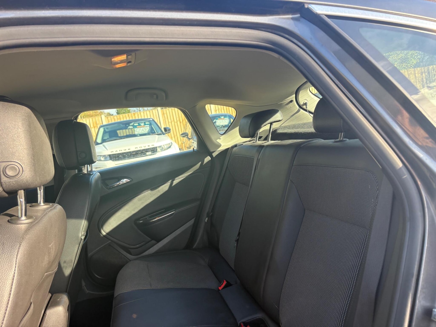 Used Vauxhall Astra 2010 for sale - 76572698: Photo 20