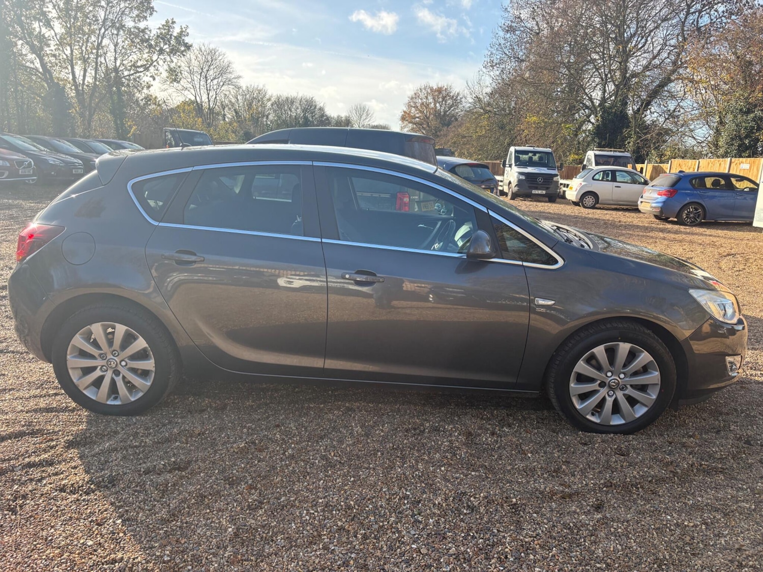 Used Vauxhall Astra 2010 for sale - 76572698: Photo 7