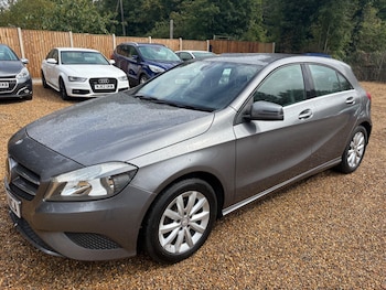 Used Mercedes-Benz A-Class 2014 for sale - 75741436: Photo