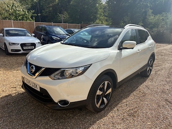 Used Nissan Qashqai 2015 for sale - 75769890: Photo