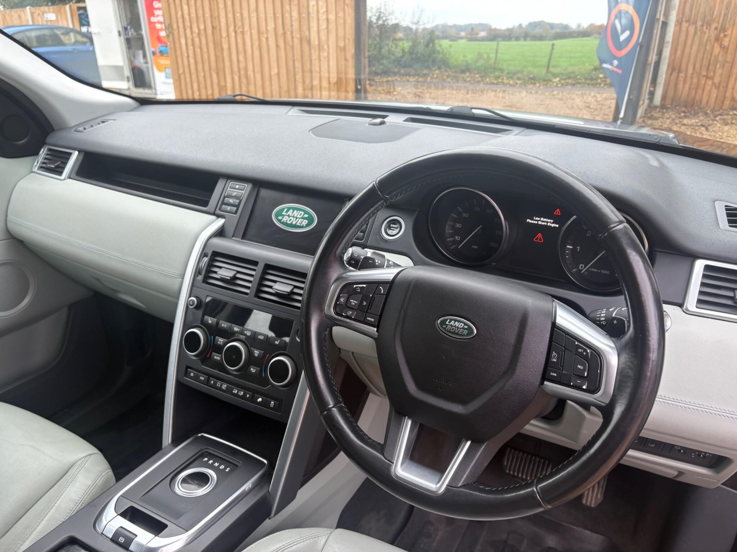 Used Land Rover Discovery Sport 2015 for sale - 76512004: Photo 18