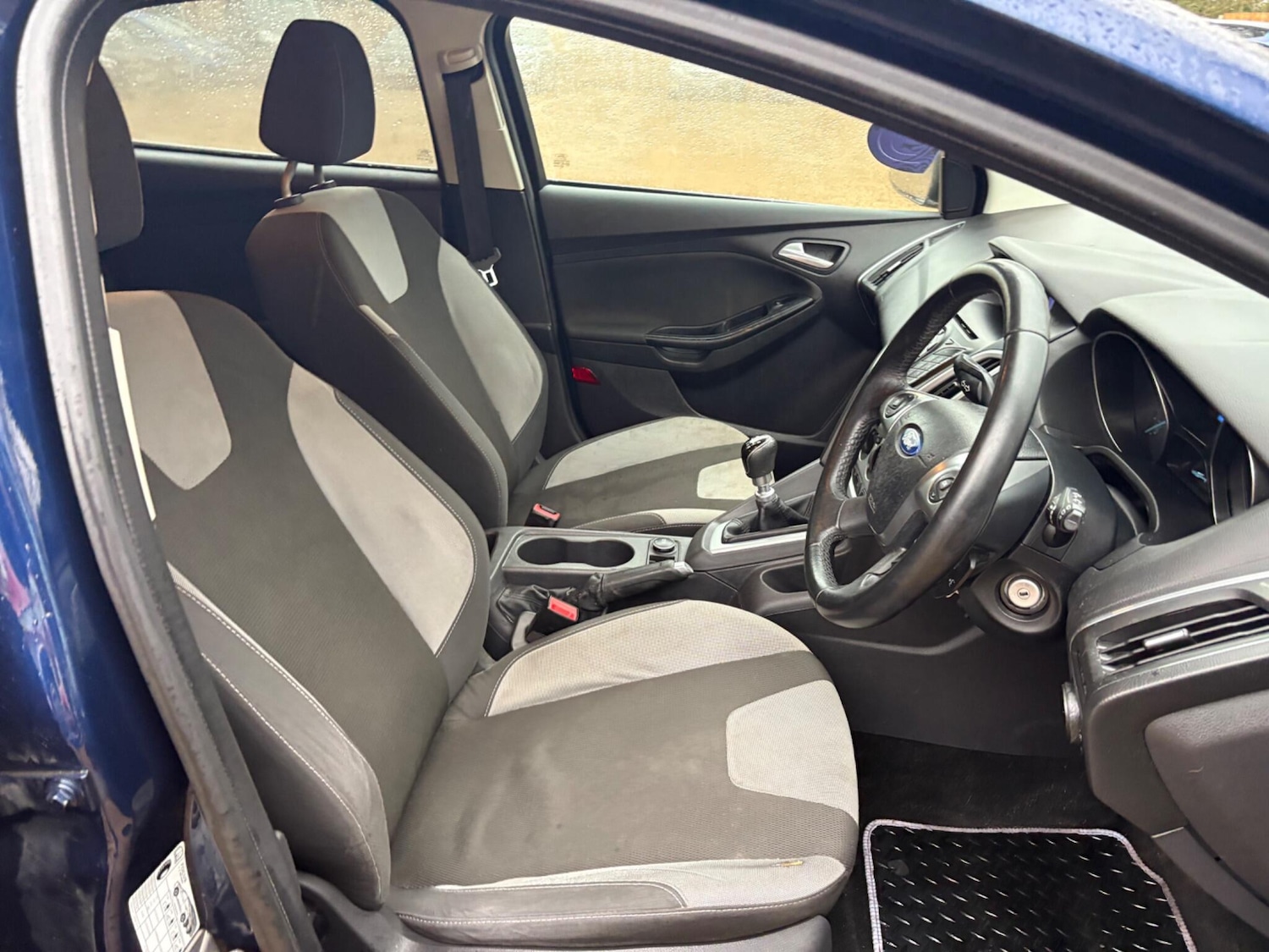 Used Ford Focus 2012 for sale - 76753262: Photo 18