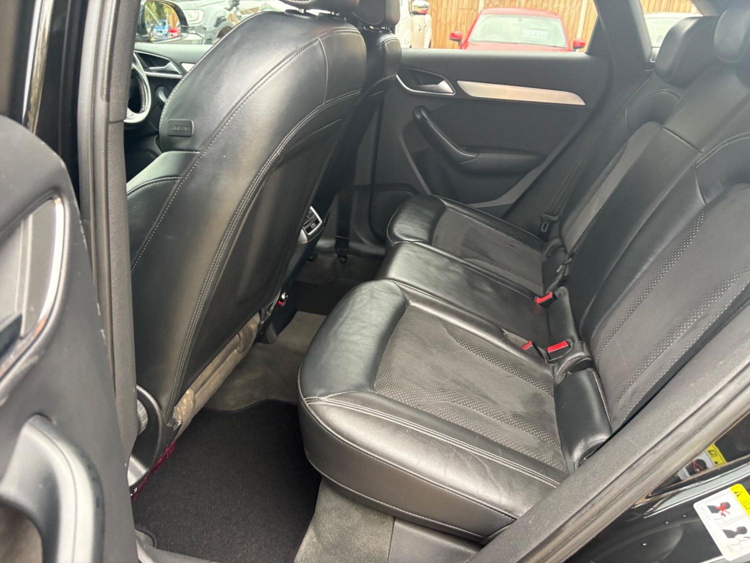 Used Audi Q3 for sale - 76440526: Photo 28