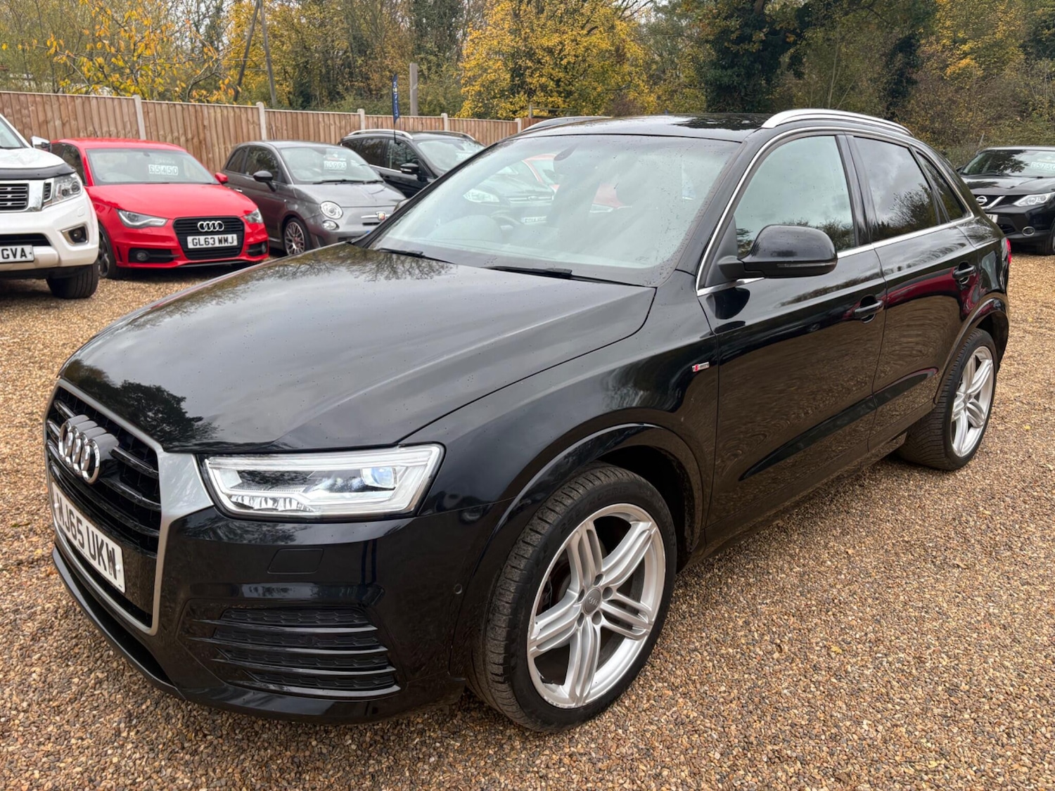Used Audi Q3 for sale - 76440526: Photo 3