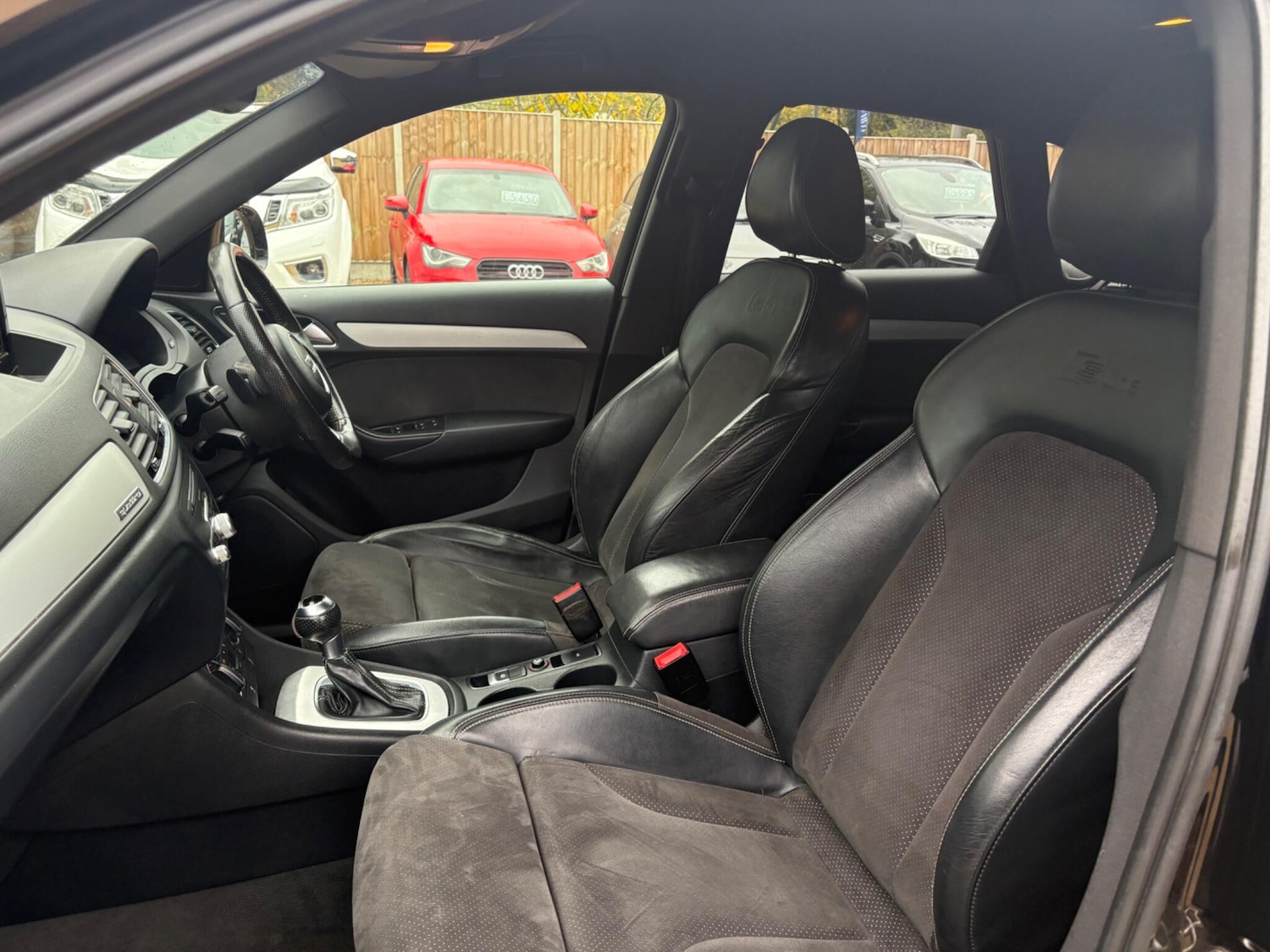 Used Audi Q3 for sale - 76440526: Photo 30