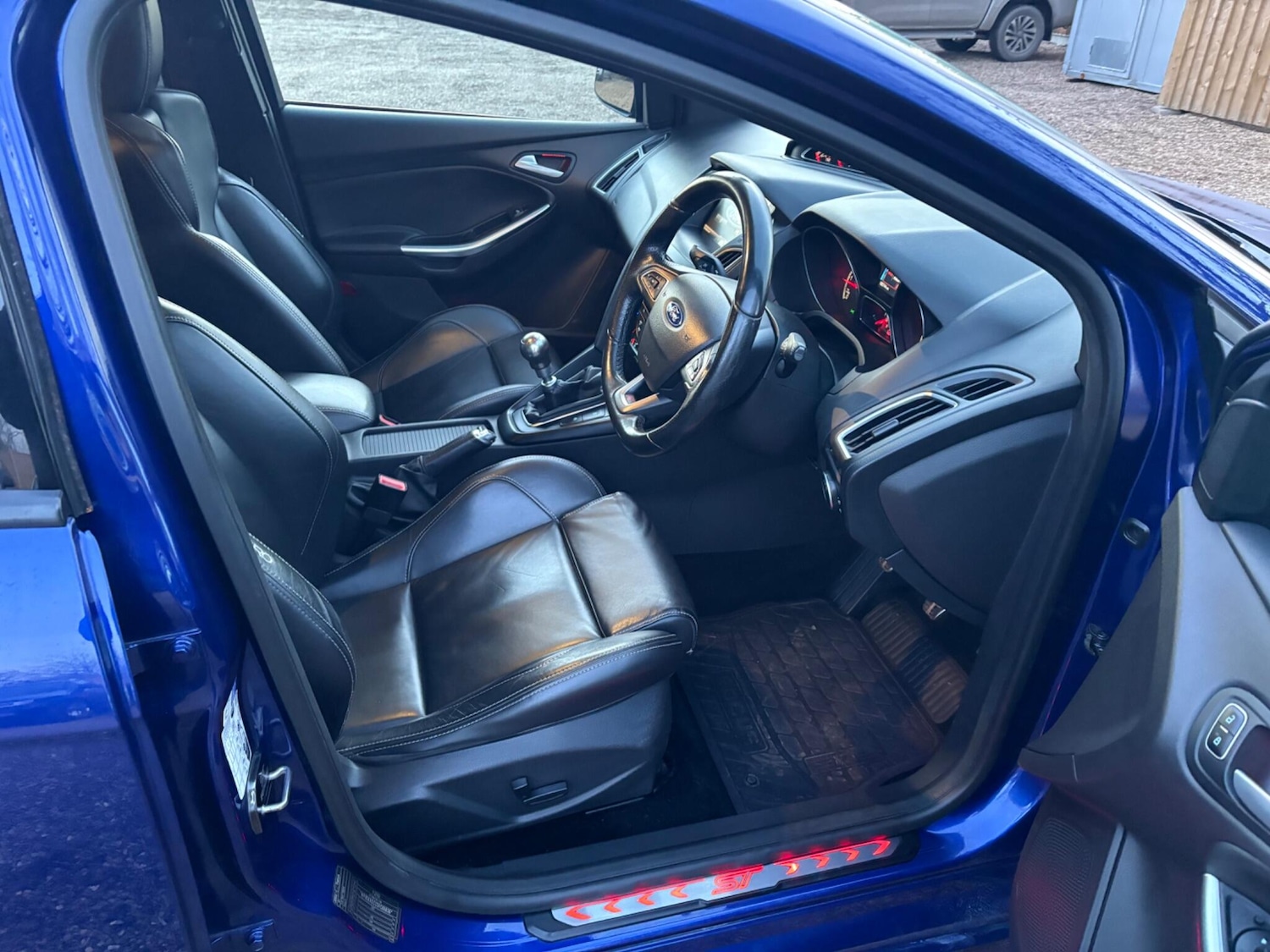 Used Ford Focus 2015 for sale - 77315111: Photo 14