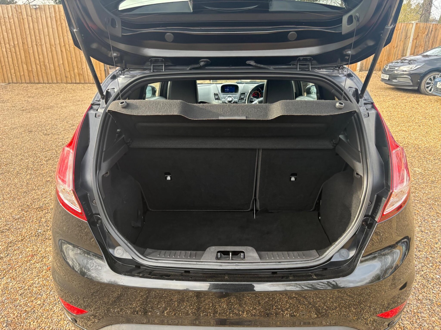 Used Ford Fiesta for sale - 77587352: Photo 24