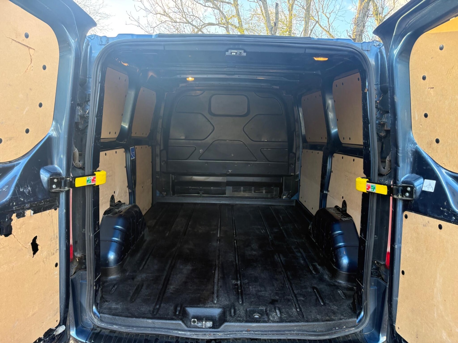 Used Ford Transit Custom 2018 for sale - 78020059: Photo 22